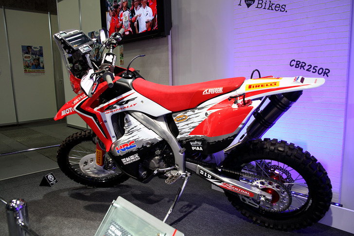 2013-crf450rally-20170221.jpg