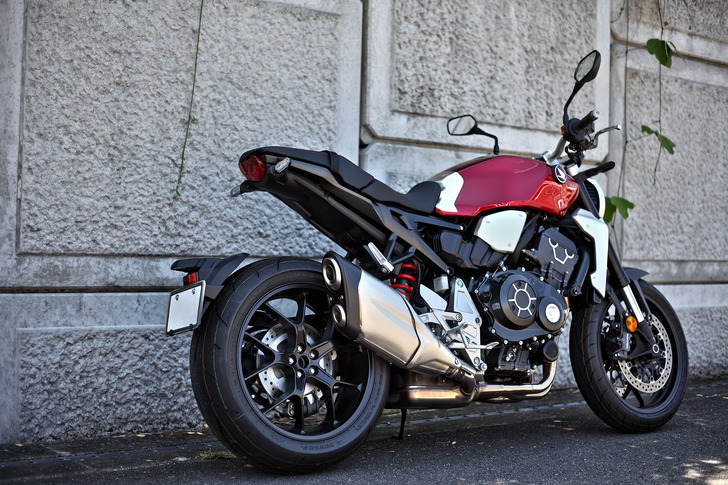 CB1000R