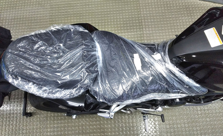 CB125Rのシート