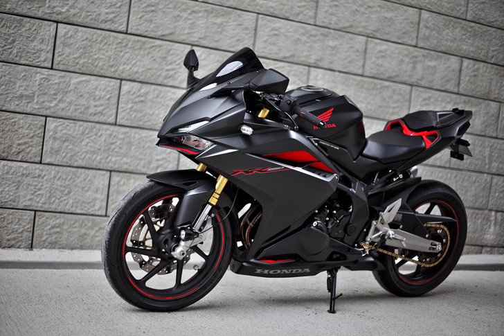 CBR250RR