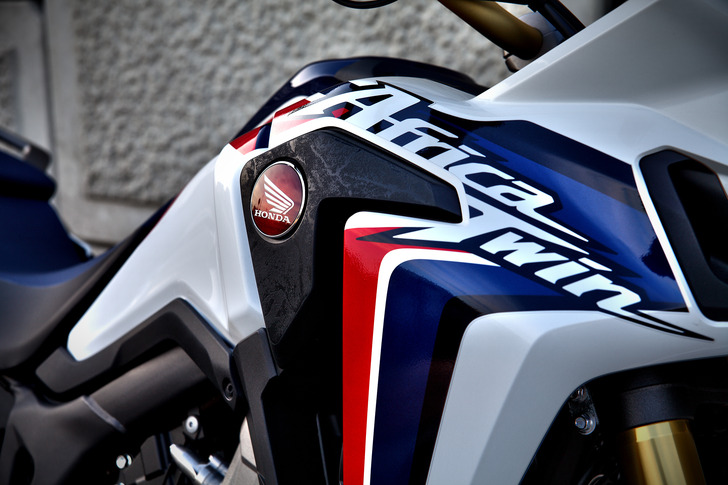 CRF1000L