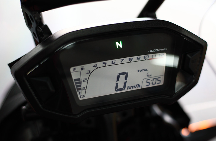 crf250rally-20170218-3.jpg