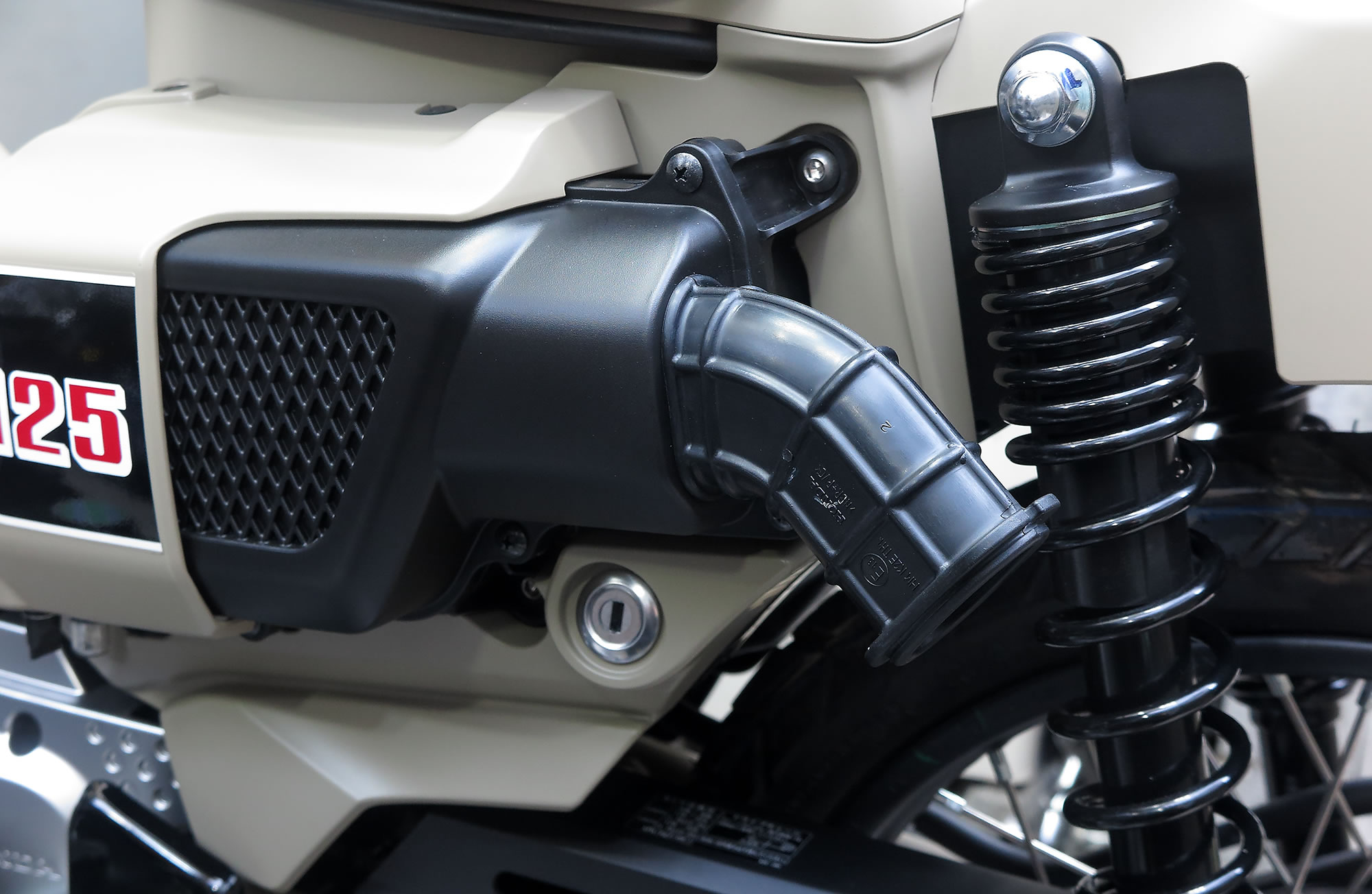 CT125 ハンターカブの軽量化について・・: シモケンサイズのバイク専用 