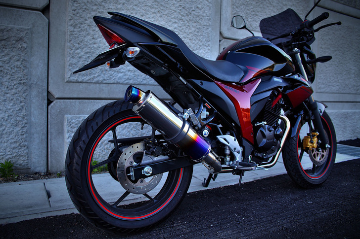 GIXXERチタンマフラー
