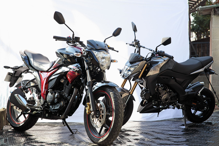 GIXXERとZ125