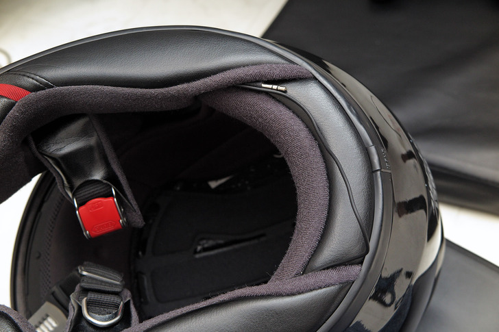 helmet-speaker-20170207-5.jpg