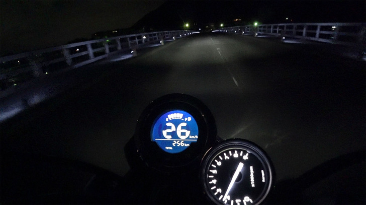 モンキー125と渡月橋
