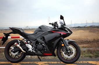 yzf-r25-2014-12-29.jpg