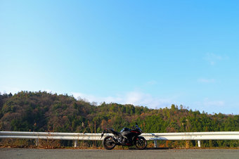 yzf-r25-2015-01-05-02.jpg