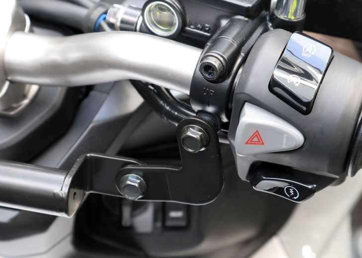 ADV160(KF54)スチール製マルチバーの固定