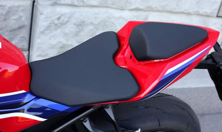 CBR1000RR-Rシート